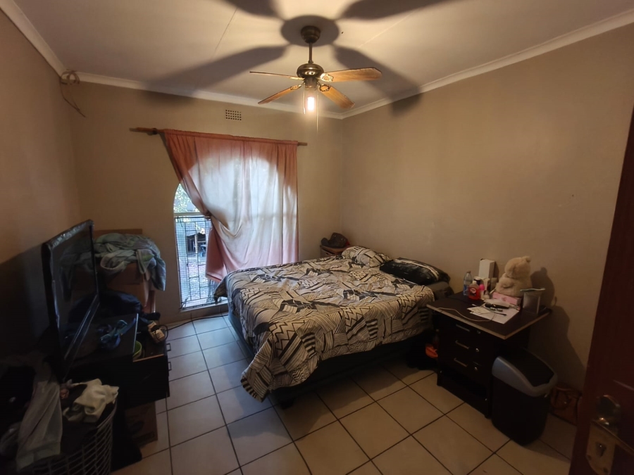 To Let 3 Bedroom Property for Rent in Safari Gardens North West